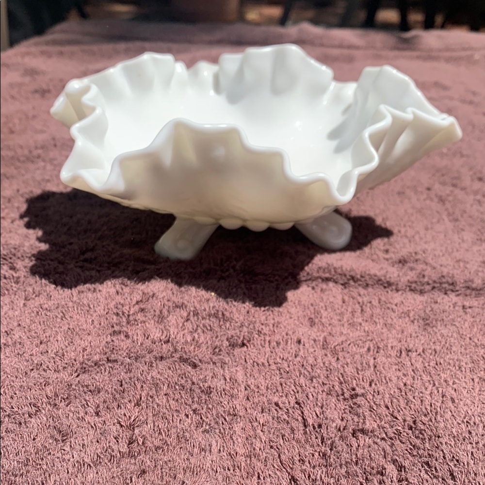 White Ruffled grape pattern milk glass candy dish.